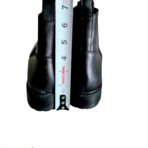 Steve Madden Leather Lorali Black Chelsea Ankle Boot Equestria Barn Shoe Women 7 - Picture 8 of 8